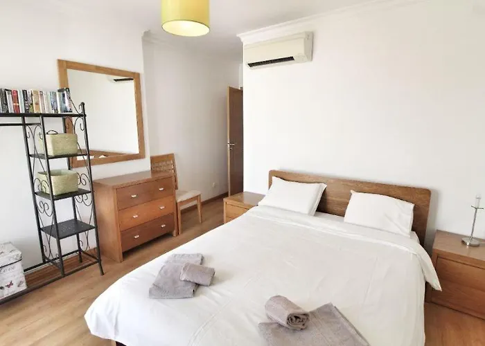 Lägenhet Boa Vista With Sea Views And Shared Pool *