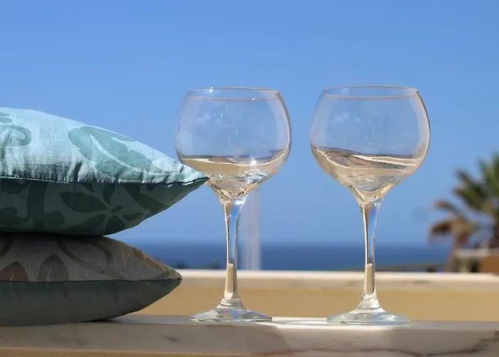 Lägenhet Boa Vista With Sea Views And Shared Pool *