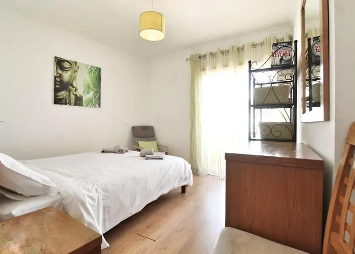 Boa Vista With Sea Views And Shared Pool