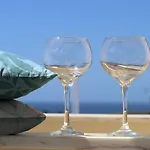 公寓 Boa Vista With Sea Views And Shared Pool *