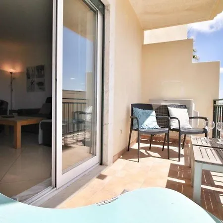 Boa Vista With Sea Views And Shared Pool *