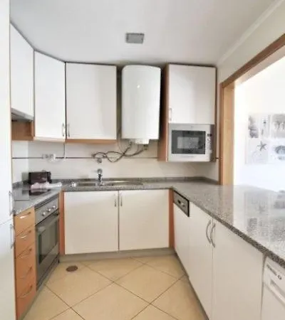 Apartment Boa Vista With Sea Views And Shared Pool