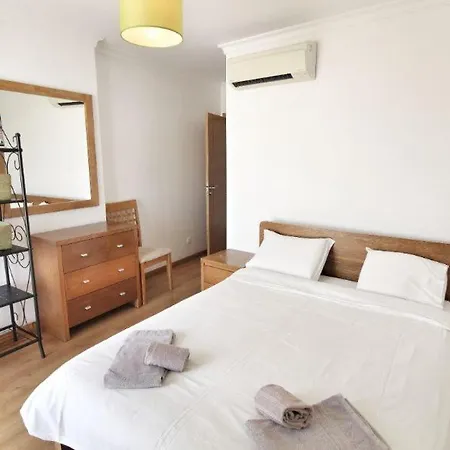 Apartment Boa Vista With Sea Views And Shared Pool *